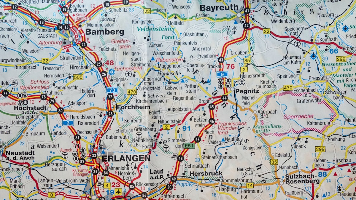 Checking internet availability at a specific home address using a map